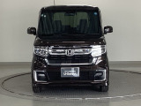 LEDヘッドライトを装備しています。LEDヘッドライトはとても明るく、雨の日や夜間走行も安全・安心です。