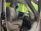 運転席シート廻りは使用感も少なく、良好な状態となっています。丁寧に使われていたことがよくわかりますね。