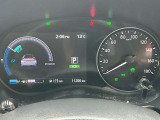 ☆視認性の良いメーターには、燃費情報など運転をサポートする様々な情報を表示します☆