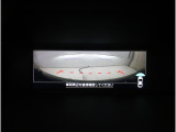 ■人気のフロントビューモニター装備。フロントグリルのカメラ映像をマルチファンクションディスプレイに表示。自車の前方の様子が確認可能です。見通しの悪い交差点や駐車・発進時などの前方確認をサポートします。