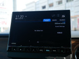 【Bluetooth】Bluetooth対応でスマートフォンとワイヤレス接続!通話や音楽再生などが利用できます。安心・快適なドライブをサポートします。
