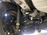 お車を安心してお乗りいただく為には、足回りの定期点検が欠かせません。サービスサポート(有償保証)では無料点検もご提供しており、安心のカーライフをお過ごしいただけるサポート体制が整っています。