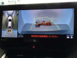 バックガイドモニターを装備しています、車庫入れもラクラクです。パノラミックビューモニターを搭載しています、上からの画像も表示されます。