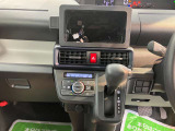 快適にお乗りいただくために、外装を美しく仕上げるだけではなく、内装も細部にいたるまで徹底した清掃・洗浄を実施しております。
