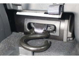 フックを使用して簡単に車いすの乗り降りが行えます!