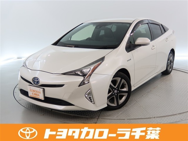 トヨタ プリウス 