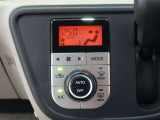 オートエアコンを装備しております!自動で調整してくれますので、車内も快適です☆