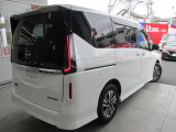 納車前点検整備費用込み!全国納車可能ですのでお気軽にお問い合わせ下さい♪お電話&E-Mailお待ちしております。クレジット最長6年(72回)や自動車保険、各種ボディコーティング、部品取付も取り扱っております。