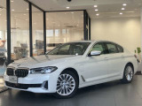BMW 5シリーズセダン