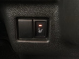 シートヒーターが付いています!寒い日に便利な装備ですね。