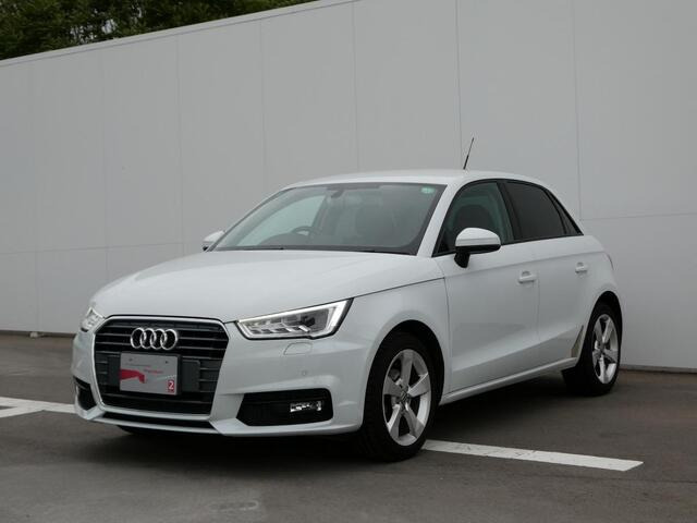 A1スポーツバック 1.0 TFSI スポーツ