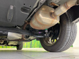 お車を安心してお乗りいただく為には、足回りの定期点検が欠かせません。サービスサポート(有償保証)では無料点検もご提供しており、安心のカーライフをお過ごしいただけるサポート体制が整っています。