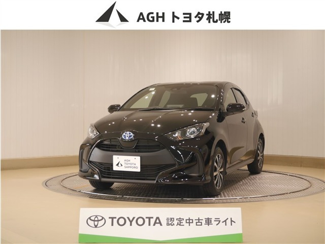 ヤリス 1.5 ハイブリッド X E-Four 4WD （6AA-MXPH15）