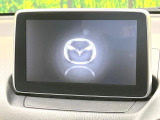 【メーカー純正ナビ】インテリアに溶け込むスタイリッシュな「専用設計」メーカーナビを装備♪視認性や操作性など基本性能にも優れ、より上質なカーライフをお楽しみいただけます。