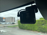 万が一の際に頼れるドライブレコーダー 前側に搭載