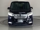 LEDヘッドライトを装備しています。LEDヘッドライトはとても明るく、雨の日や夜間走行も安全・安心です。