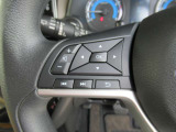 『ステアリングスイッチ』で運転中でも楽に音量等の操作が可能です♪♪ 慣れると目線をそらさずに行えますので安全です♪♪