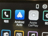 スマホとクルマをつなぐことで、これまでのナビに加えて、いろんなサービスが楽しめます。