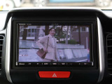 Strada メモリーナビ/ワンセグTV・Bluetooth接続可