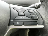 設定した車速で定速走行します。長距離ドライブの疲労を軽減するクルーズコントロール機能が搭載されています!