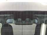 安全装備次世代スマートアシスト付です。毎日の運転で感じる不安や緊張を減らしヒヤッとするシーンの回避をサポートします。みんなに安全・安心を。