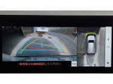 バックガイドモニターで、後方を確認しながら安心して駐車することができます。運転初心者も熟練者も必須の機能ですよ!