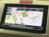 【ナビゲーション】使いやすいナビで目的地までしっかり案内してくれます。各種オーディオ再生機能も充実しており、お車の運転がさらに楽しくなります!!