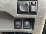 ミリ波レーダーで前方の車両を検知。万一、ドライバーが安全に減速できなかった場合には、緊急ブレーキを作動させて衝突を回避、または衝突時の被害や傷害を軽減します。