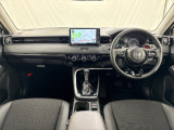 いつでも気持ちよく運転できて、使い勝手のいい収納や体をケアするシート、細部にまでこだわったインテリア♪