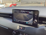 ホンダ純正コネクトディスプレイ装着車両です。様々なオーディオソースに対応しており、リアカメラも綺麗に映ります。