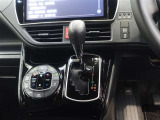 MTモード付。発進時やシフトチェンジ時もストレスなくマニュアル運転を楽しめます♪