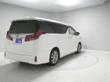 ようこそネッツトヨタ静浜へ!この度は弊社在車両をご覧頂きまして誠に有難う御座います。豊富な在庫からお好みのお車をお選びくださいませ。きっとぴったりのお車が見つかります♪