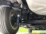 お車を安心してお乗りいただく為には、足回りの定期点検が欠かせません。サービスサポート(有償保証)では無料点検もご提供しており、安心のカーライフをお過ごしいただけるサポート体制が整っています。