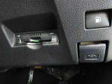 ETC車載器付きです。高速道路の料金所もスムーズに通過できます。