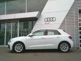 A1スポーツバック 25 TFSI アドバンスド 