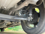 お車を安心してお乗りいただく為には、足回りの定期点検が欠かせません。サービスサポート(有償保証)では無料点検もご提供しており、安心のカーライフをお過ごしいただけるサポート体制が整っています。