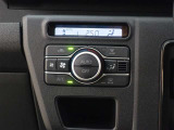 オートエアコンを装備しております!自動で調整してくれますので、車内も快適です☆
