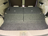 普段のお買い物や通勤、送迎等に十分な荷室スペースを確保しております。セカンドシートを倒すと、大きな荷物の積載も可能です♪
