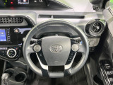【純正革巻きステアリング】上質な革を使用することで、手にしっかり馴染みとても運転しやすいハンドルです♪