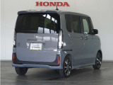◆障害物センサー◆車庫入れの時などに近くに障害物がある場合、障害物までの距離を音で知らせてくれます。