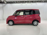 両側パワースライドドア付きだから、狭い駐車スペースなどでの 乗り降りラクラク!小さなお子さまのいるご家庭には嬉しい装備。
