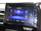 ナビゲーションは純正8インチメモリーナビ(VXU-217NBi)を装着しております。AM、FM、CD、DVD再生、Bluetooth、音楽録音再生、フルセグTVがご使用いただけます。