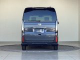 現車を確認できる方へ販売いたします。当社サービススタッフにて純正部品を使い点検整備を実施し、その後、ご納車させていただきますのでご安心してご利用いただけます。