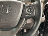 クルーズコントロールを装備しています。高速道路などで一定の速度で走ってくれるので運転が楽ですよ!速度を設定できますので、スピードの出しすぎにも注意できます。