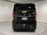 ご納車までの期間ですが、県内のお客様は1、2週間、県外のお客様は2、3週間ほどでご納車が可能となります。但し、お支払いや書類の状況によっては多少の前後もありますので、その際には何卒ご了承下さい。
