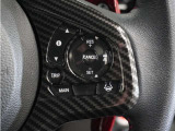 ◆アダプティブクルーズコントロール◆予め設定した車速内でクルマが自動的に加減速。前走車との適切な車間距離を維持しながら追従走行します。【LKAS】車線維持支援システムでステアリング操作を支援。