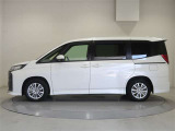 両側パワースライドドア付きだから、狭い駐車スペースなどでの 乗り降りラクラク!小さなお子さまのいるご家庭には嬉しい装備。