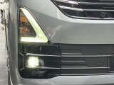 フォグランプ装備しております。