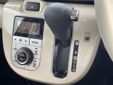 【 シフト 】スムーズなシフトチェンジで快適にお車を操縦していただけます!