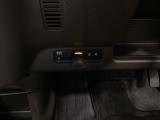 ETC車載器付。ETCが使用可能な道路通行料はキャッシュレスでスマートに走行できます。再セットアップして納車致します。
